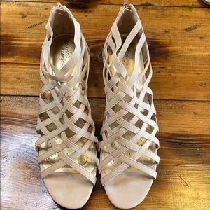Women’s 13 cream strappy heels some wear dexflex